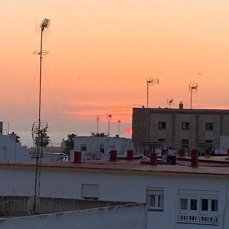 Atico Terraza Cadiz Centro Ascensor Playa De La Caleta Apartment Екстериор снимка